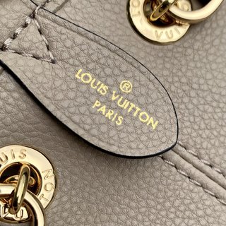 Bolso Bella Tote MM LOUIS VUITTON - Imagen 6