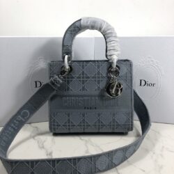 BOLSO MEDIANO LADY D-LITE DIOR