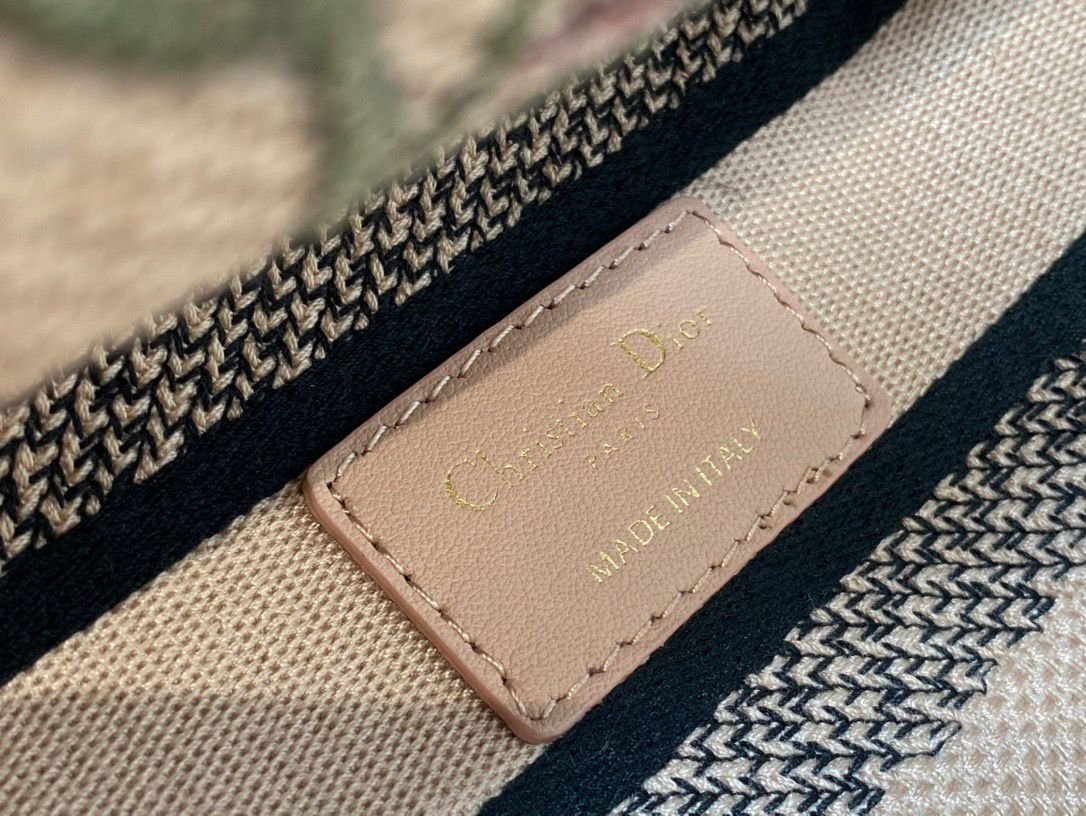 Bolso mediano Lady D-Lite DIOR - Imagen 9