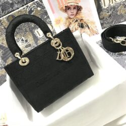 BOLSO MEDIANO LADY D-LITE DIOR