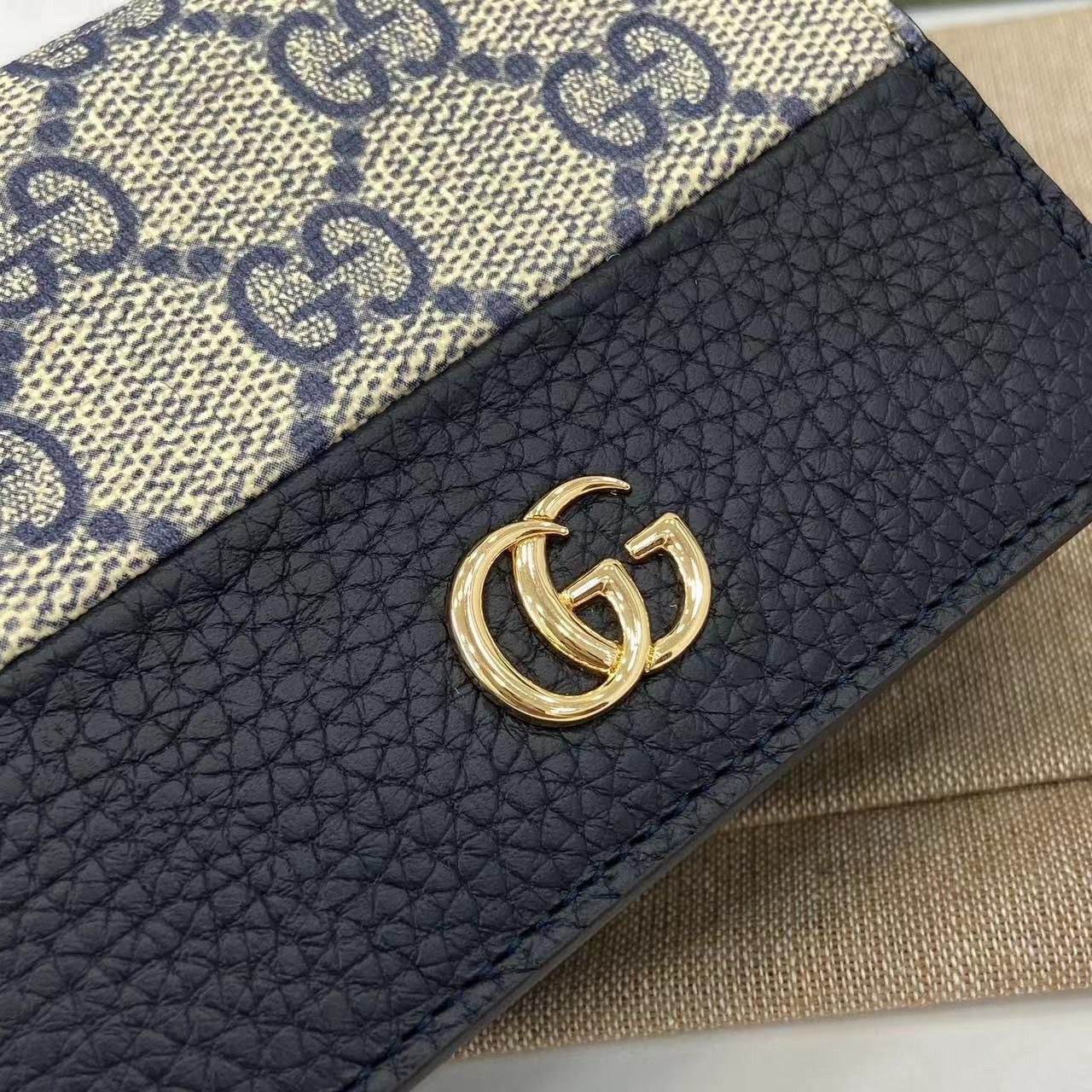 Cartera con tarjetero GG Marmont bicolor Gucci - Imagen 5