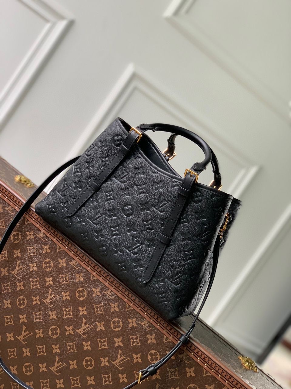 Bolso Babylone Tote PM Louis Vuitton (con chip) - Imagen 3