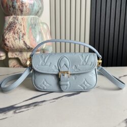 Bolso Nano Diane LOUIS VUITTON