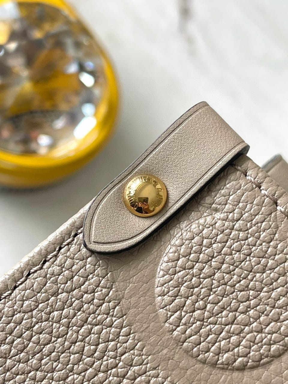 Bolso OnTheGo MM Louis Vuitton - Imagen 5