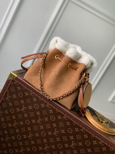 Bolso Bella Louis Vuitton