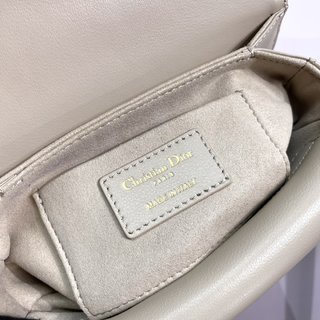 Bolso mini Dior Jolie Top Handle DIOR - Imagen 7