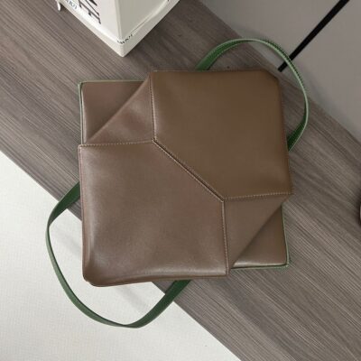 Bolso Puzzle Fold tote mediano Loewe - Imagen 5