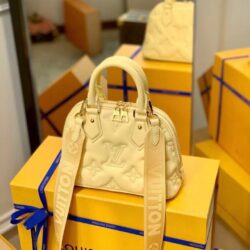 Bolso Alma BB Louis Vuitton