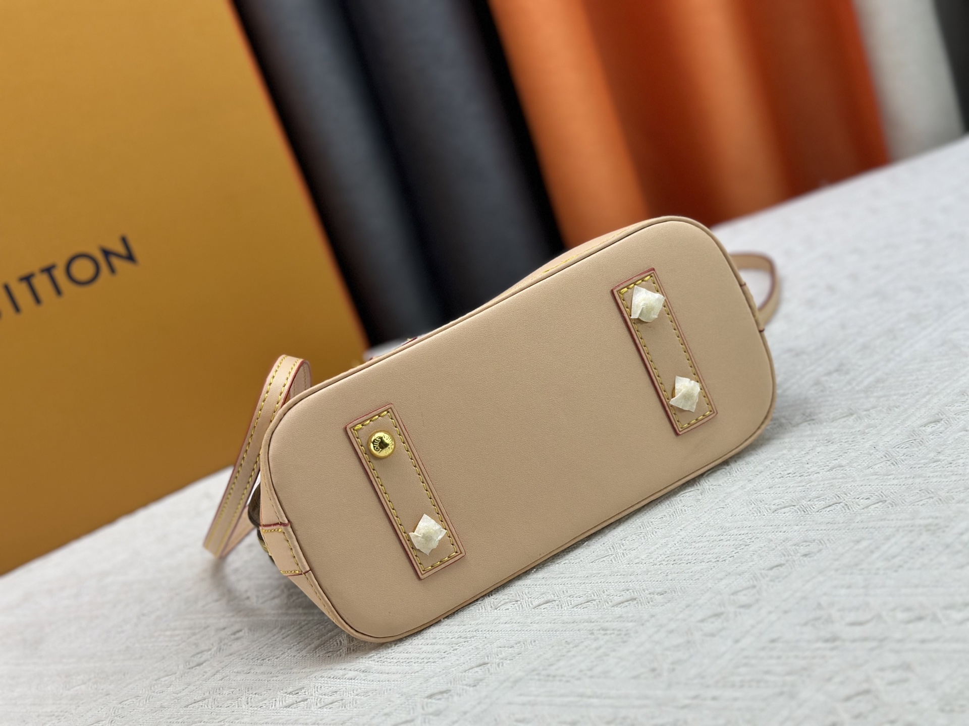 Bolso Alma BB Louis Vuitton - Imagen 5