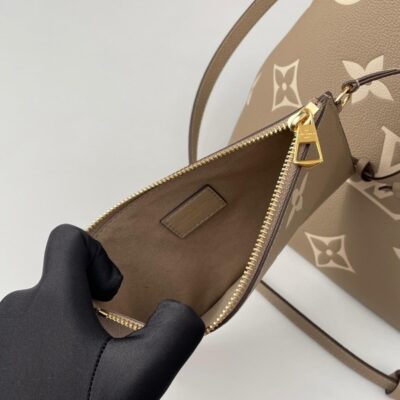 Bolso NéoNoé MM Louis Vuitton - Imagen 7