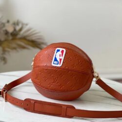 BOLSA BALL LVXNBA IN BASKET Louis Vuitton