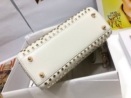 Bolso pequeño Lady Dior DIOR - Imagen 4