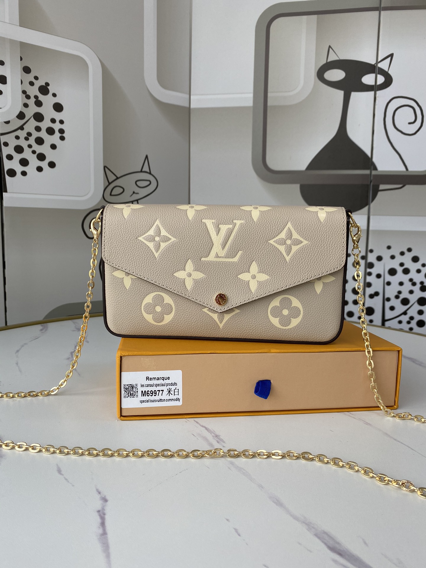 Cartera de mano Félicie Louis Vuitton