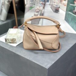 Minibolso Puzzle Edge Loewe