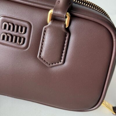 Minibolso Arcadie Miu Miu - Imagen 4