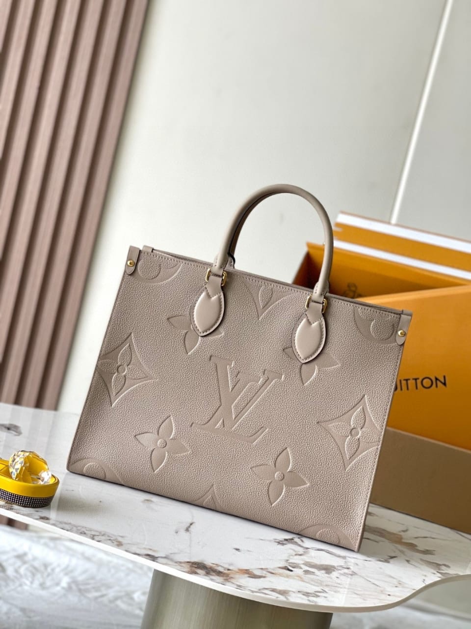 Bolso OnTheGo MM Louis Vuitton - Imagen 3