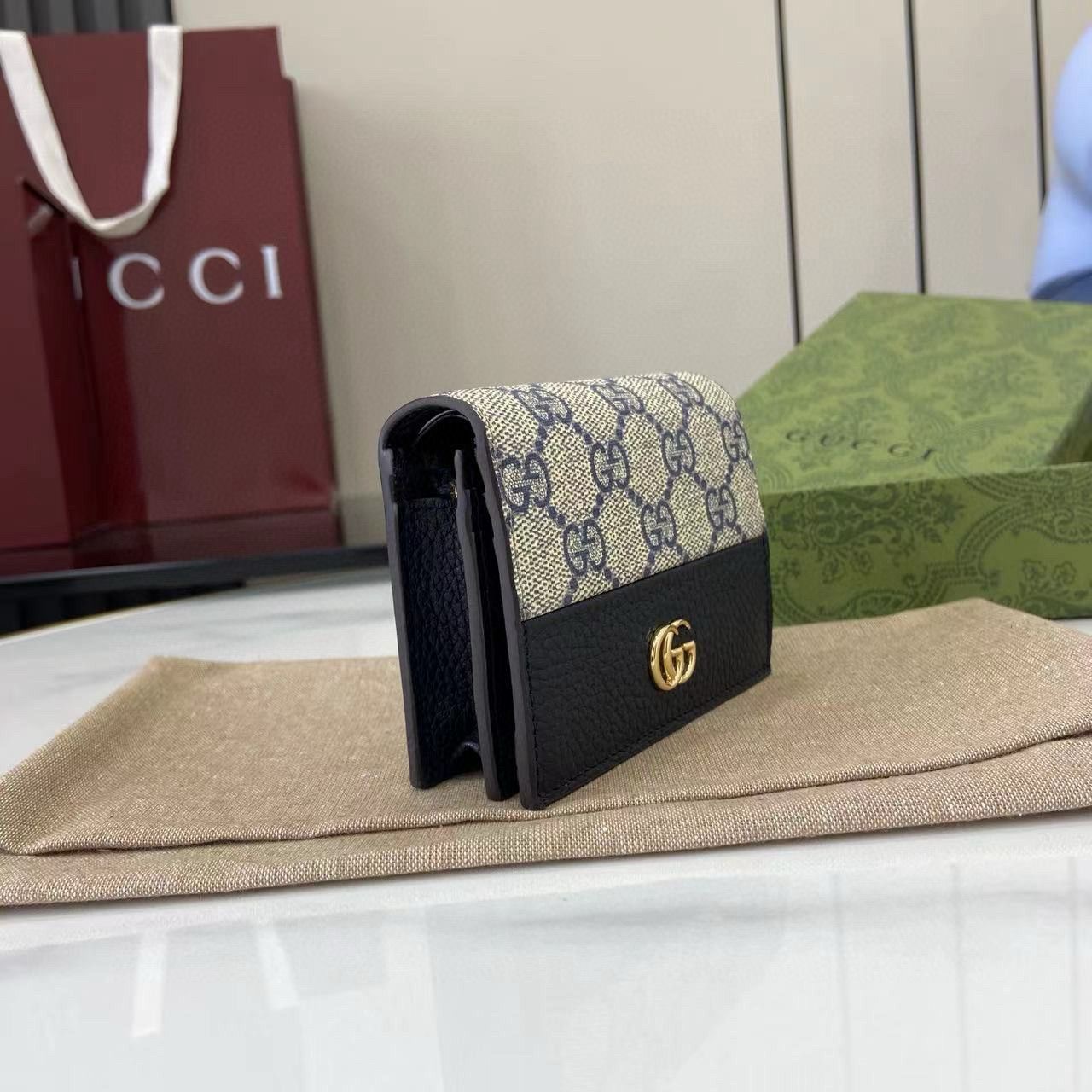 Cartera con tarjetero GG Marmont bicolor Gucci - Imagen 2