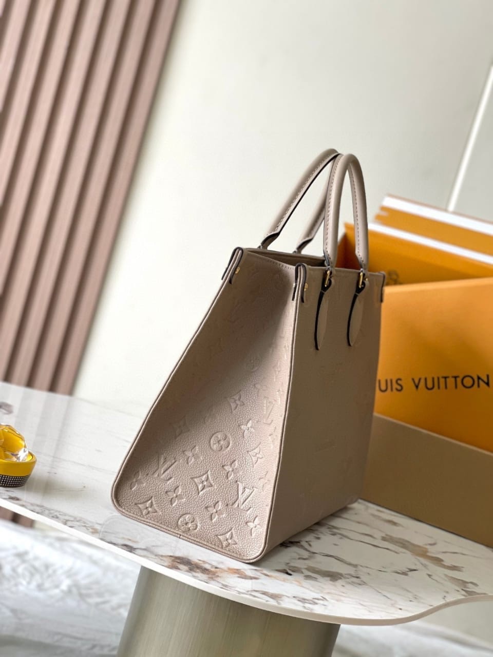 Bolso OnTheGo MM Louis Vuitton - Imagen 2