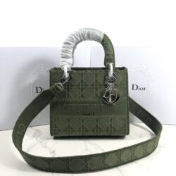 BOLSO MEDIANO LADY D-LITE DIOR