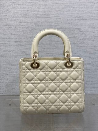 Bolso mediano Lady Dior DIOR - Imagen 6