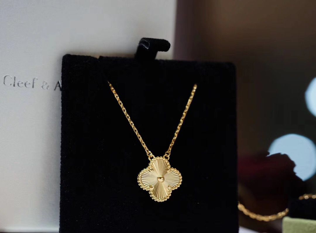 Colgante Vintage Alhambra Van Cleef & Arpels - Imagen 4