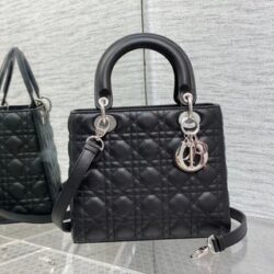 Bolso mediano Lady Dior DIOR
