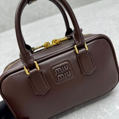 Minibolso Arcadie Miu Miu - Imagen 4