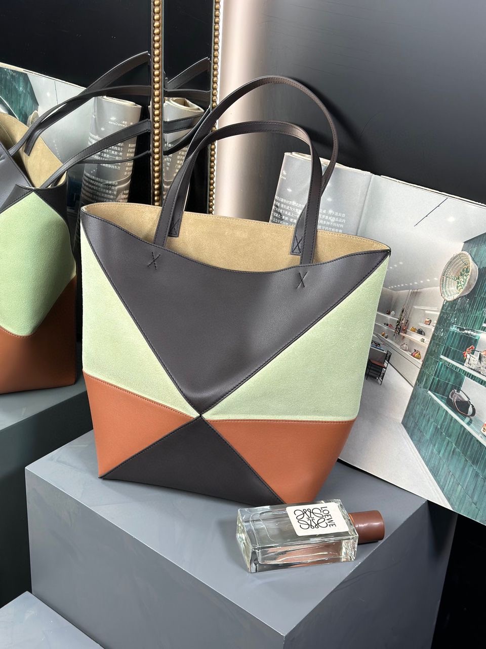 Bolso Puzzle Fold tote mediano Loewe - Imagen 2