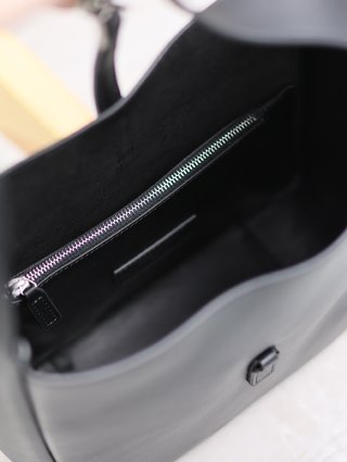 Bolso le 5 à 7 mediano YSL - Imagen 7
