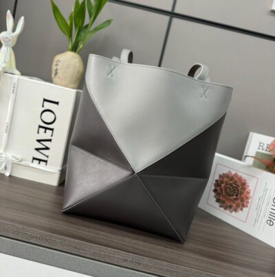 Bolso Puzzle Fold tote mediano Loewe - Imagen 3