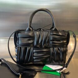 Bolso mini arco BOTTEGA VENETA