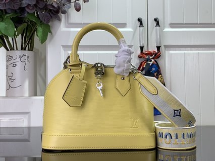 Bolso Alma BB LOUIS VUITTON