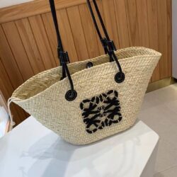 Bolso capazo Anagram mediano Loewe