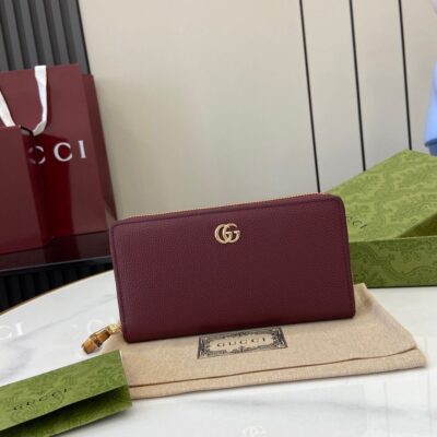 Cartera GG Marmont con cremallera Gucci