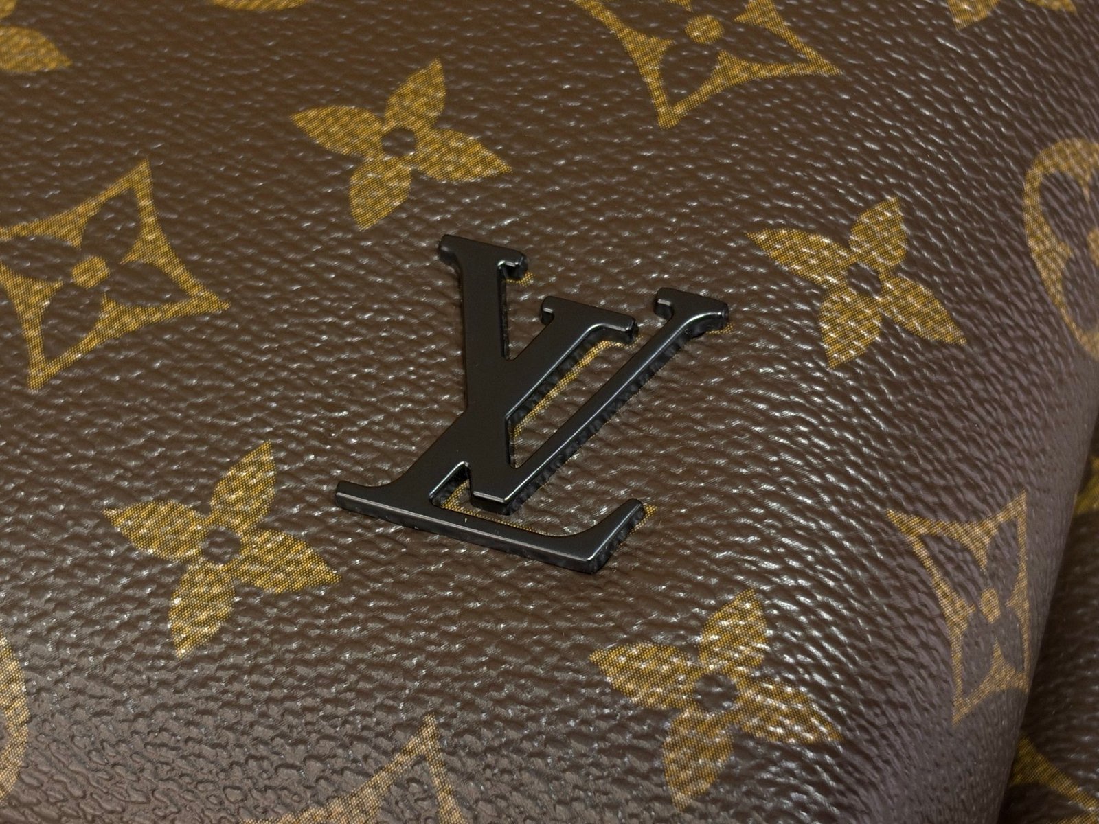 Mochila bandolera Avenue NM Louis Vuitton - Imagen 7