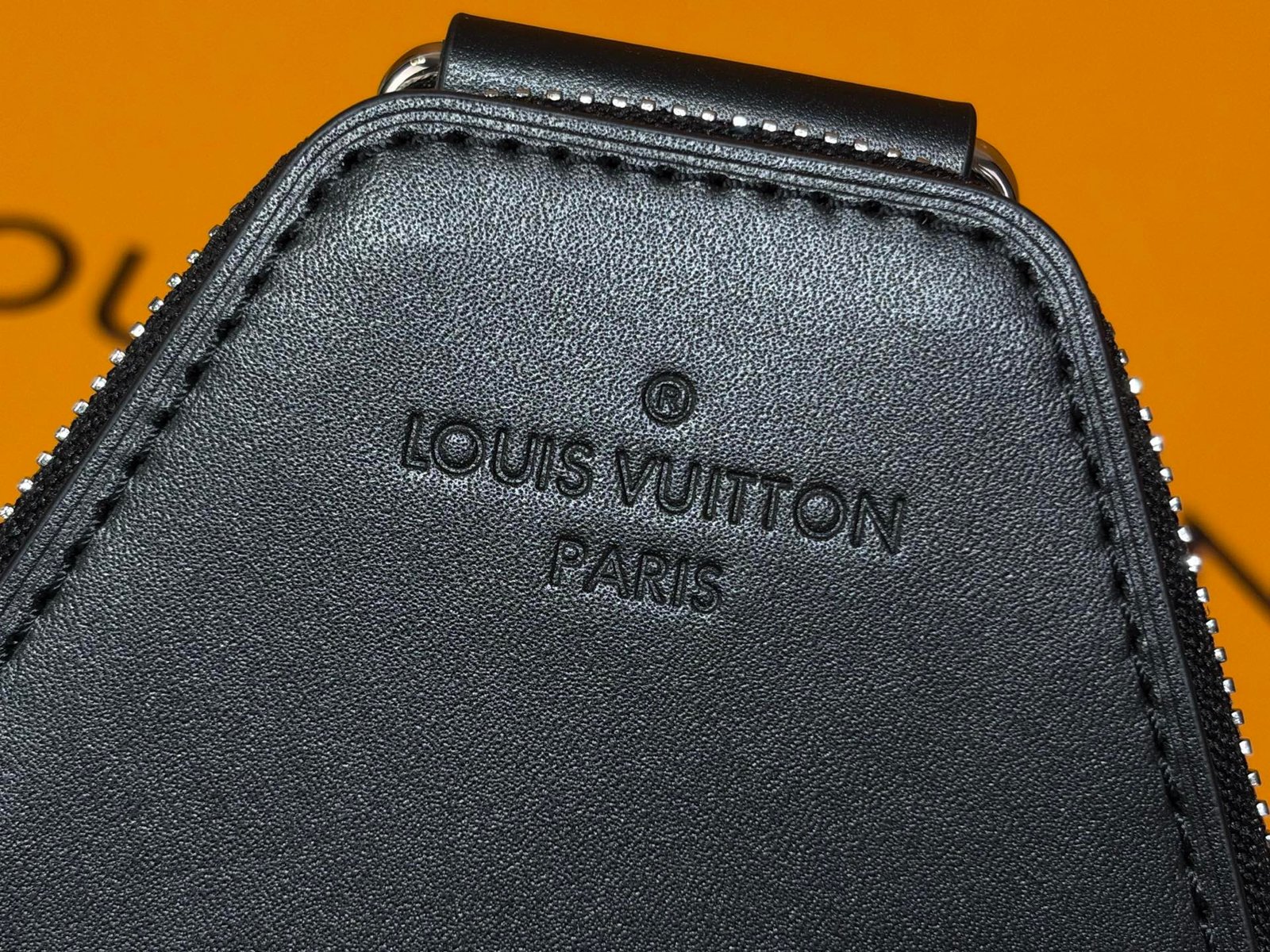 Mochila bandolera Avenue NM Louis Vuitton - Imagen 4