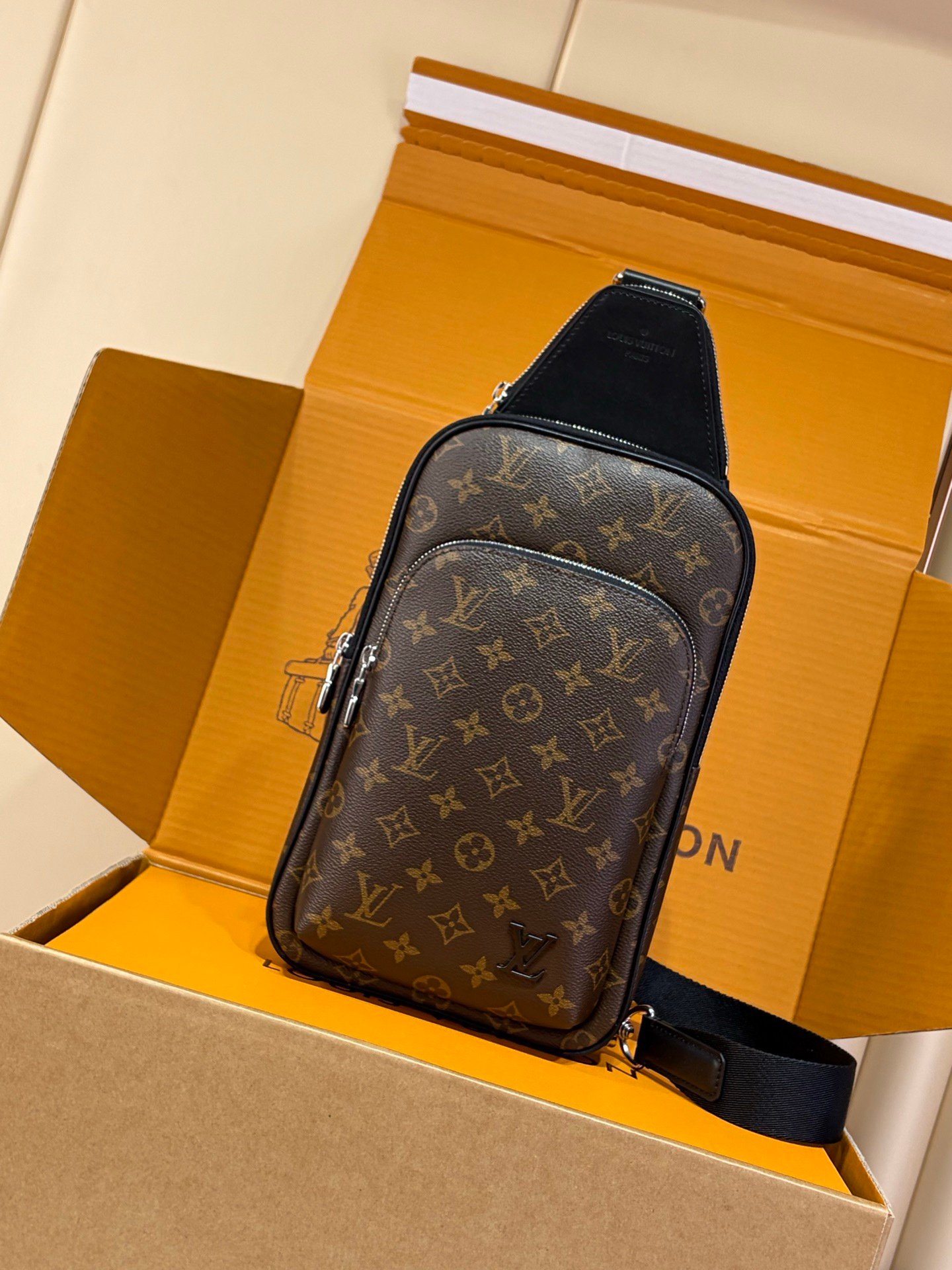Mochila bandolera Avenue NM Louis Vuitton