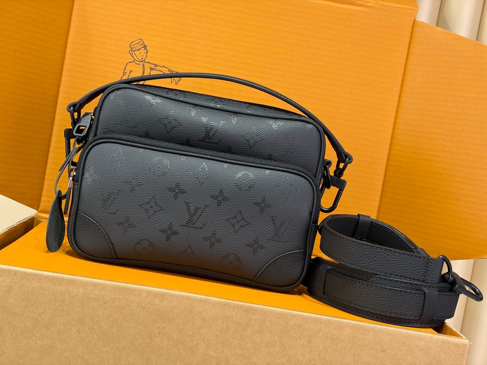 Bolso Nil Louis Vuitton