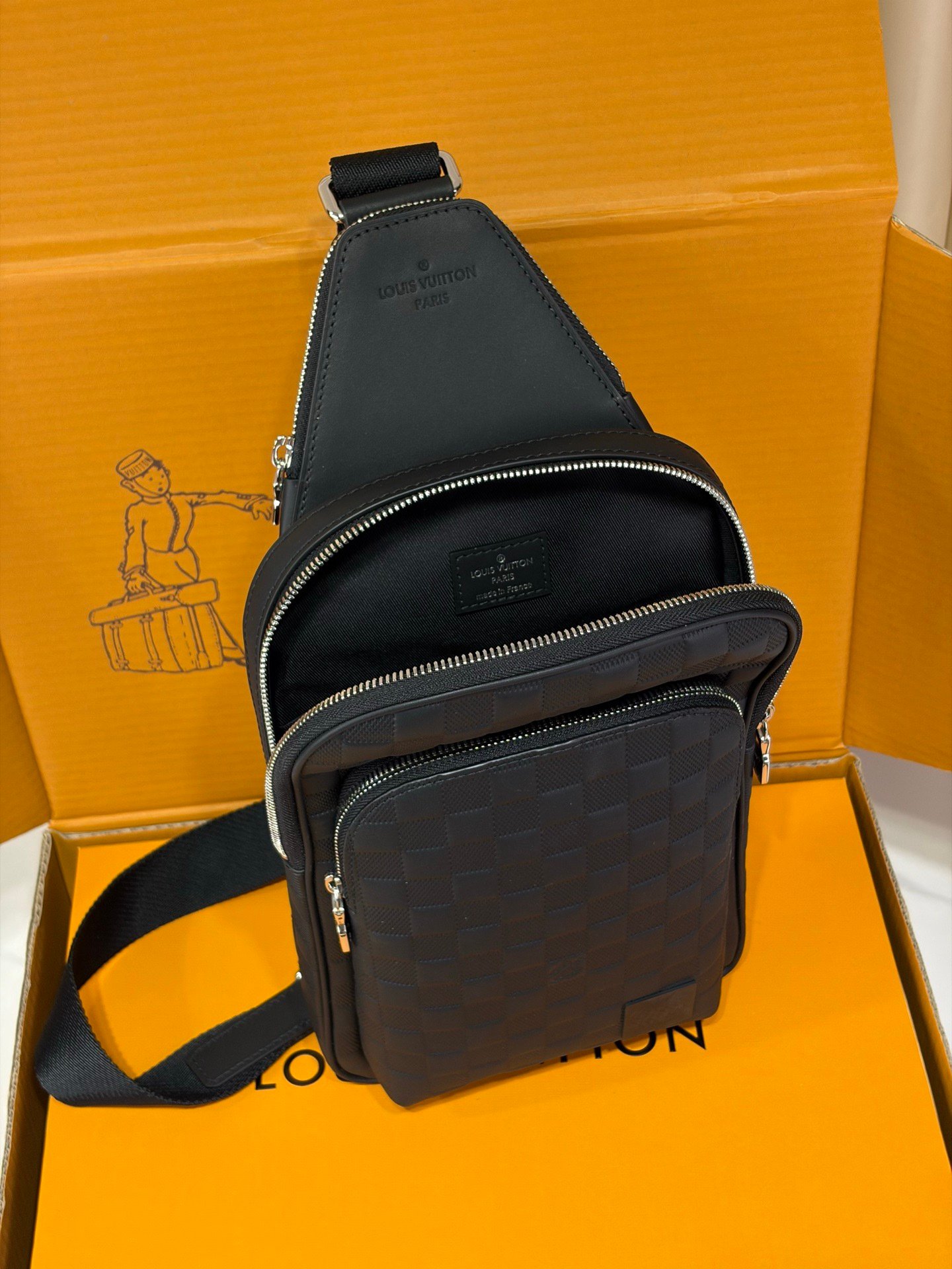 Mochila bandolera Avenue NM Louis Vuitton - Imagen 4