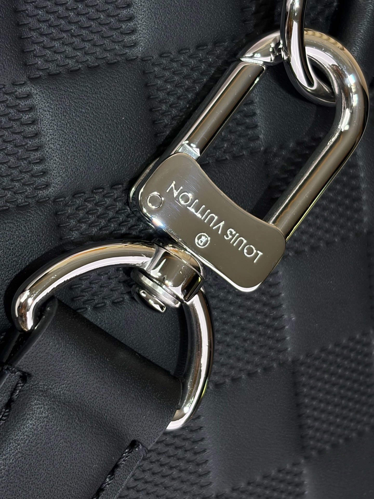 Mochila bandolera Avenue NM Louis Vuitton - Imagen 7