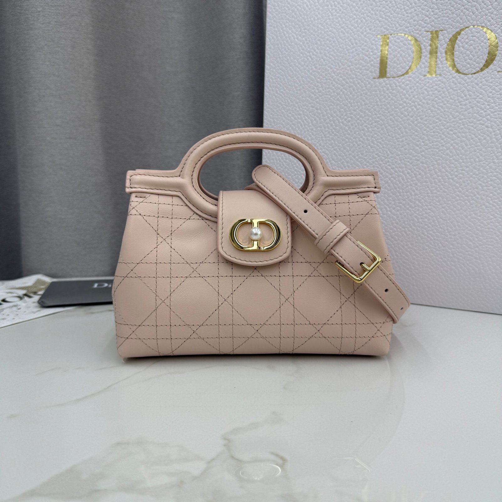Minibolso Dior Jolie Top Handle - Imagen 2