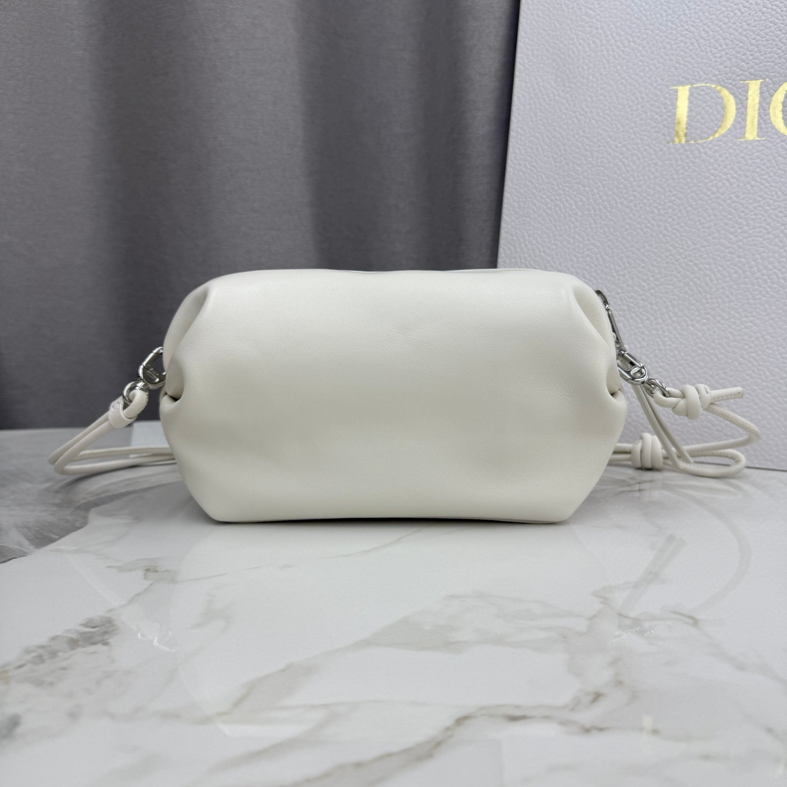 Bolso de mano Dior Bow - Imagen 4