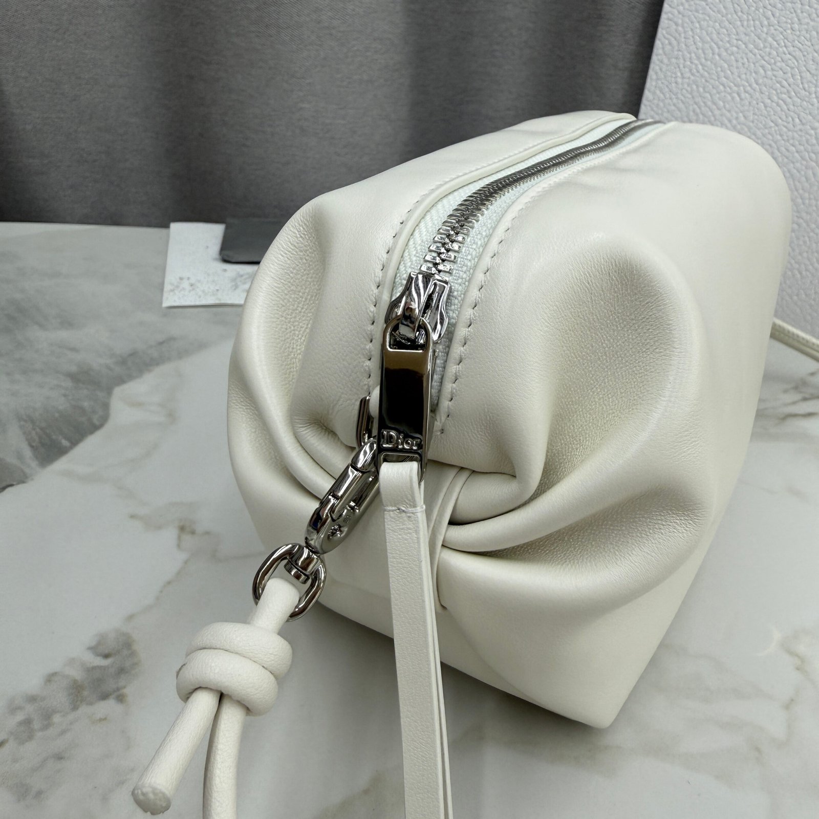 Bolso de mano Dior Bow - Imagen 3