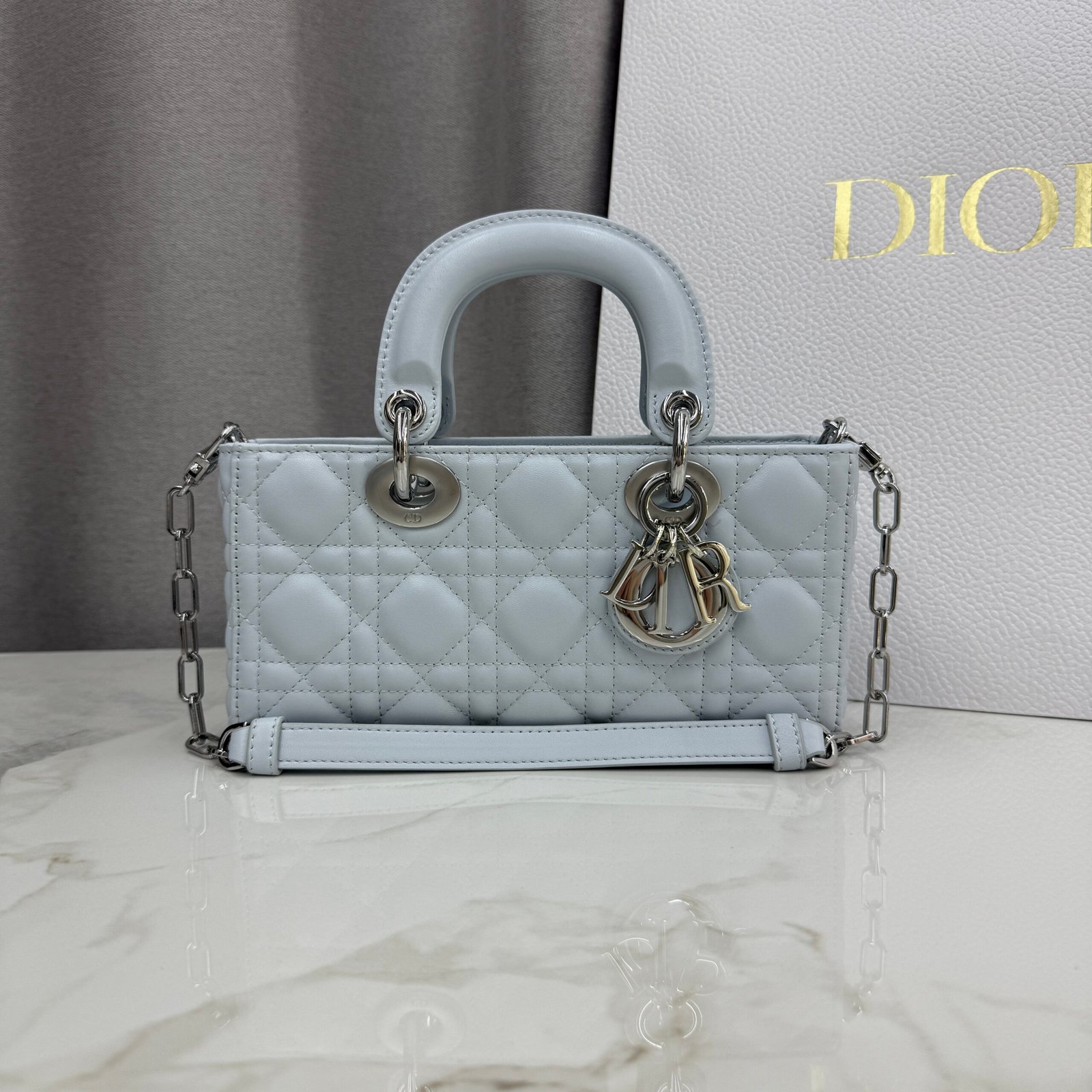 Bolso pequeño Lady D-Joy Dior