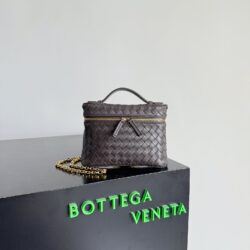 Neceser pequeño sin estructura Bottega Veneta
