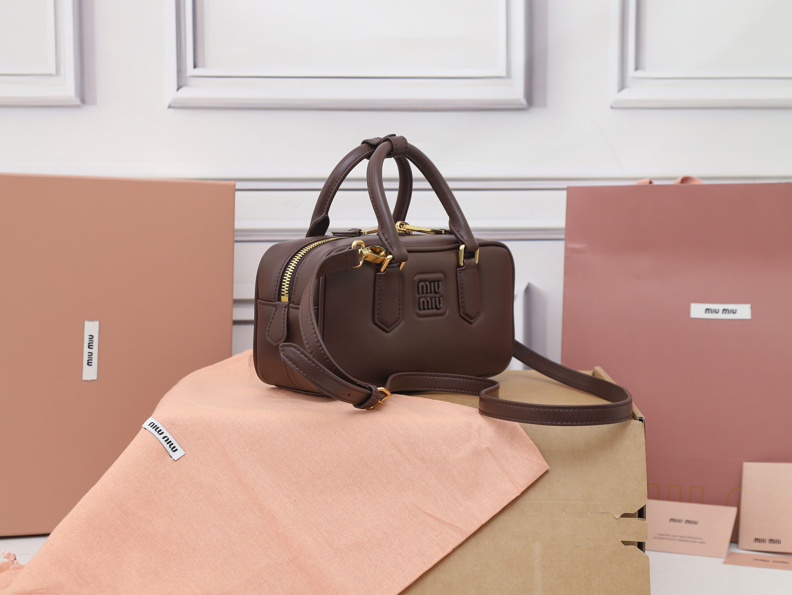 Bolso Arcadie de piel Miu Miu - Imagen 2