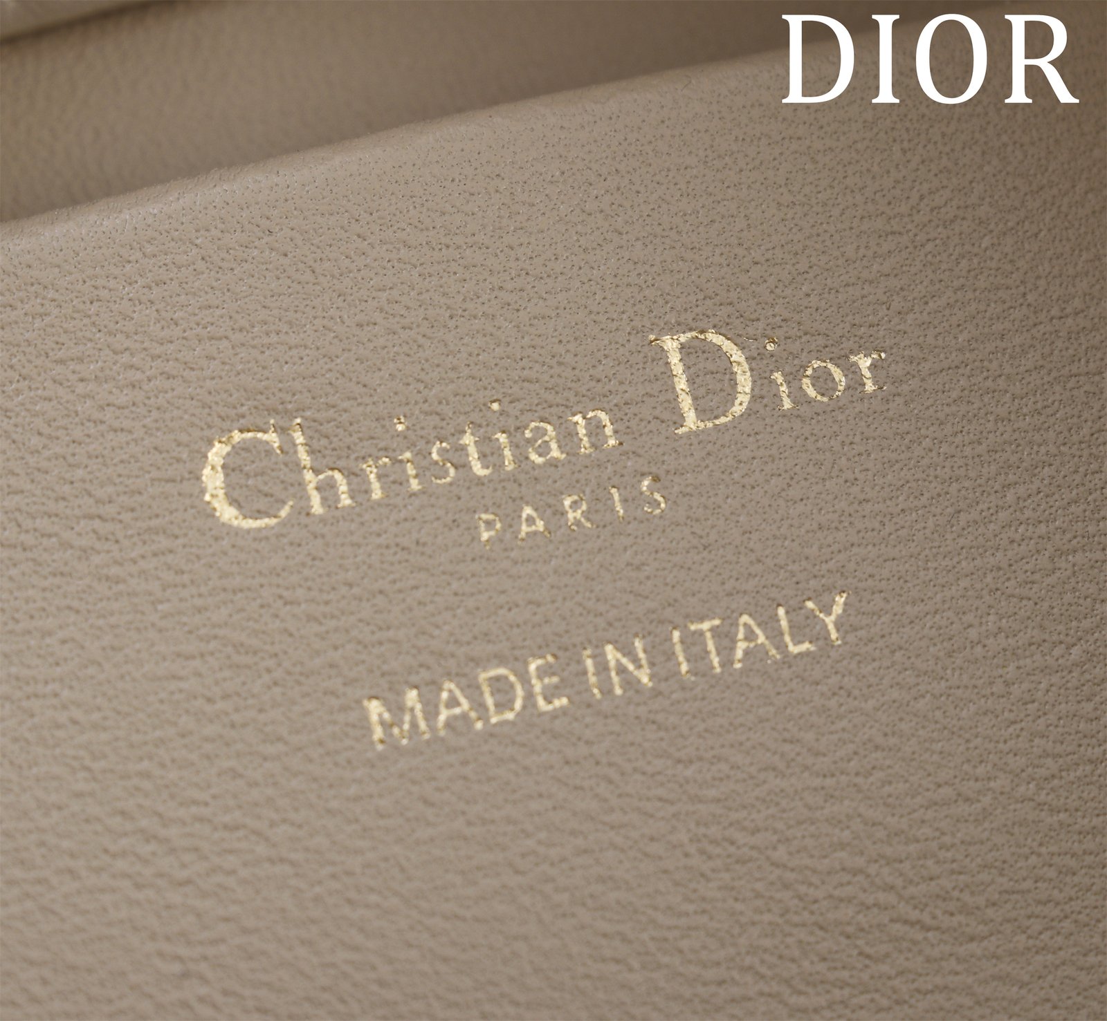Bolso tote vertical mediano Dior Toujours - Imagen 8