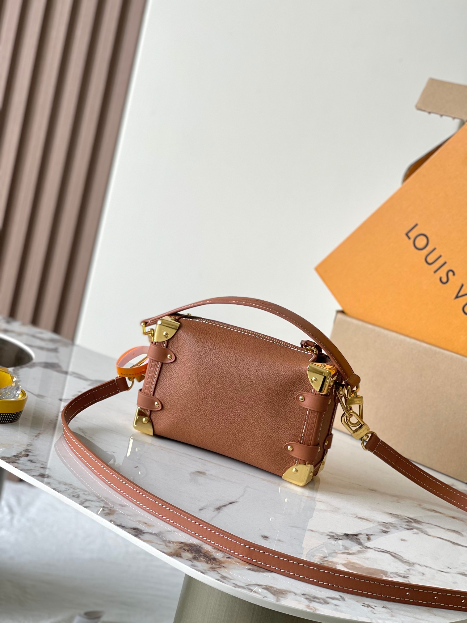 Bolso Side Trunk PM Louis Vuitton - Imagen 3