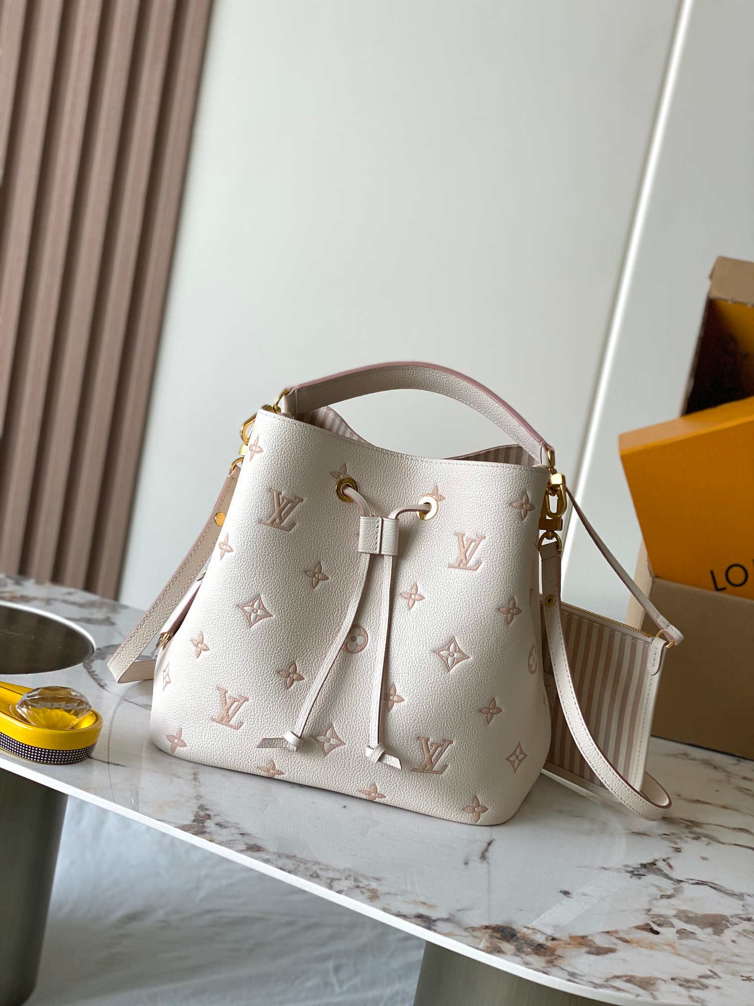 Bolso NéoNoé MM Louis Vuitton