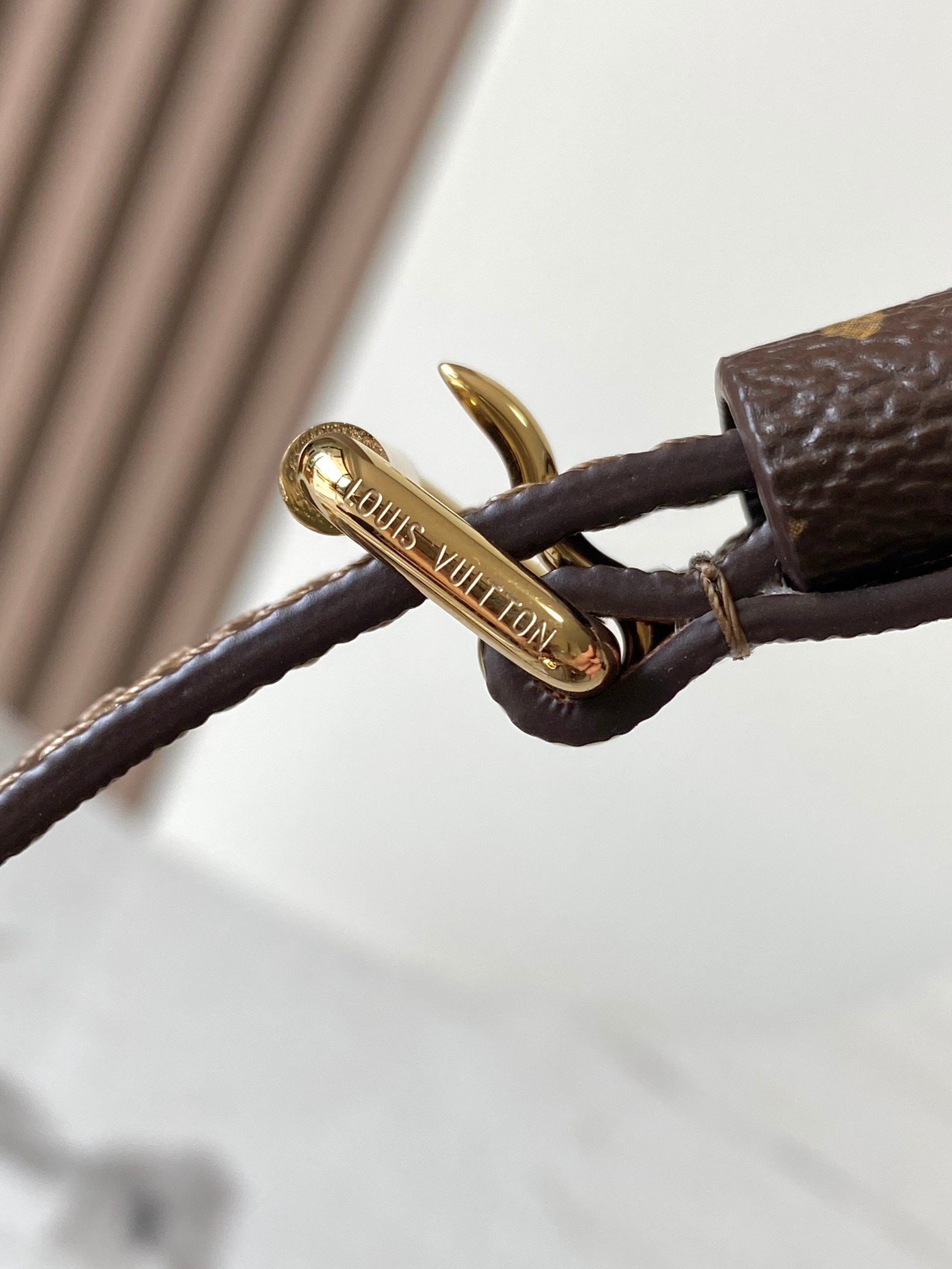 Bolso Express PM Louis Vuitton - Imagen 10